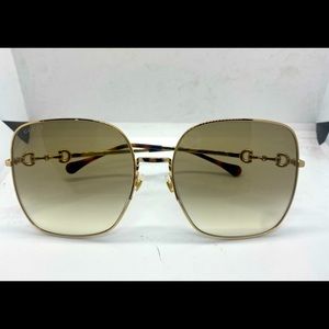 Gucci Sunglasses model GG0879S